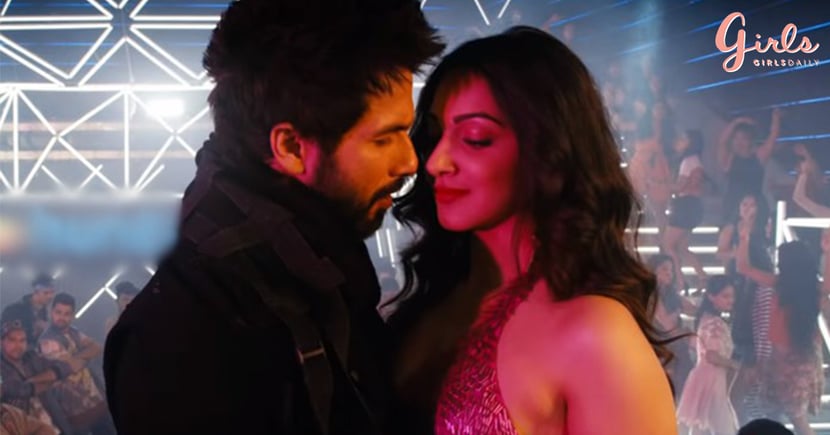 Shahid Kapoor & Kiara Advani Recreate The Old Classic Song