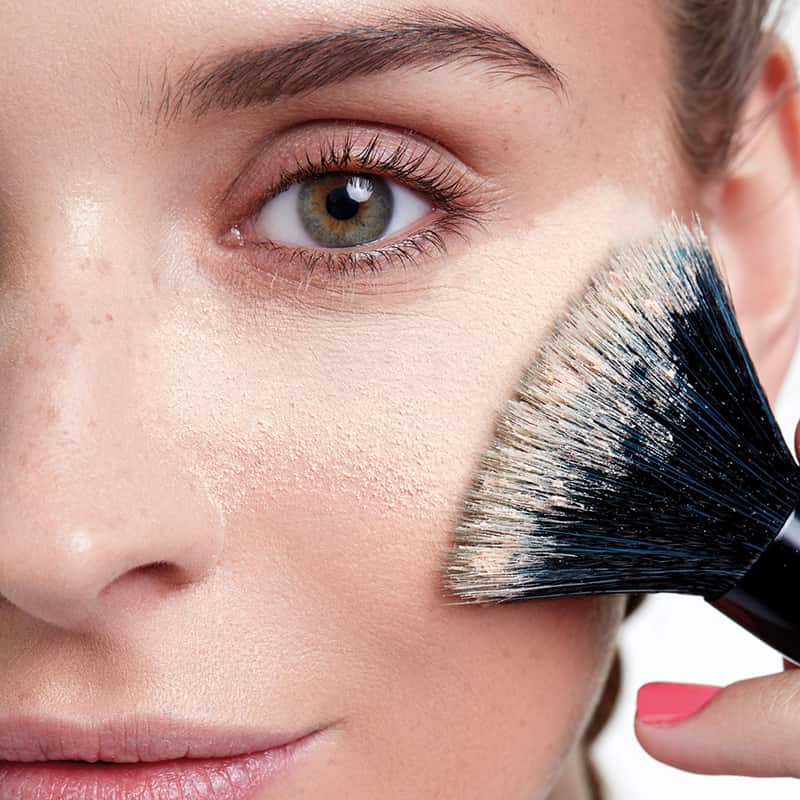 7 Tips To Prevent Your EyeMakeup From Smudging